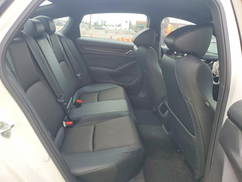 54075276 :رقم المزاد ، 1HGCV3F22NA016826 vin ، 2022 Honda Accord مزاد بيع