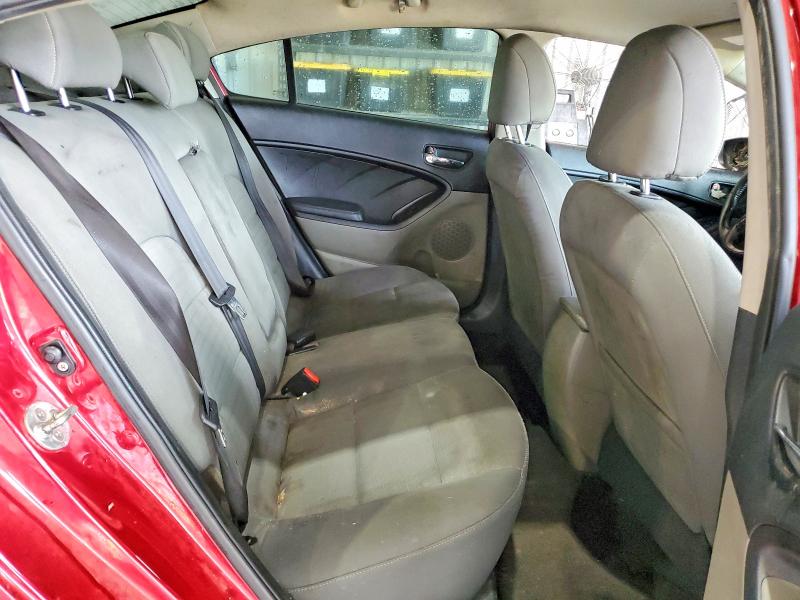 54922476 :رقم المزاد ، KNAFX4A82F5341622 vin ، 2015 Kia Forte مزاد بيع