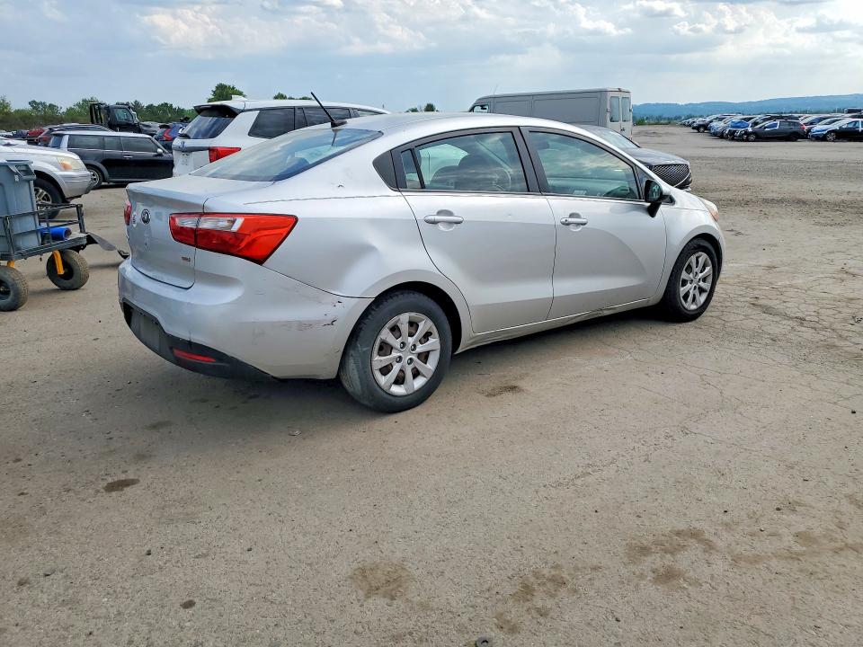 54297636 :رقم المزاد ، KNADM4A35F6457511 vin ، 2015 Kia Rio مزاد بيع