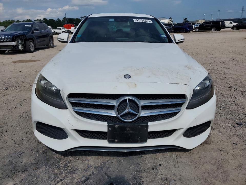 54684616 :رقم المزاد ، 55SWF4JB2GU154185 vin ، 2016 Mercedes-benz C مزاد بيع