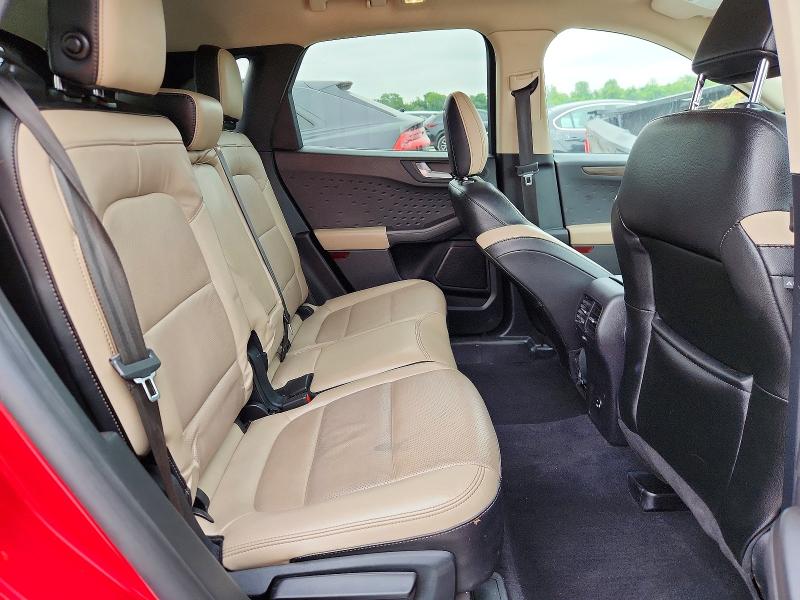 Продажа на аукционе авто 2020 Ford Escape, vin: 1FMCU9DZ3LUB85331, номер лота: 54696256