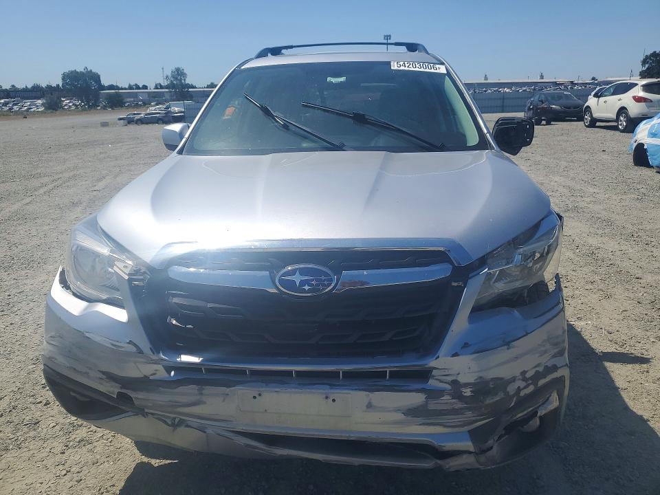 54203006 :رقم المزاد ، JF2SJAJC1HH487180 vin ، 2017 Subaru Forester مزاد بيع