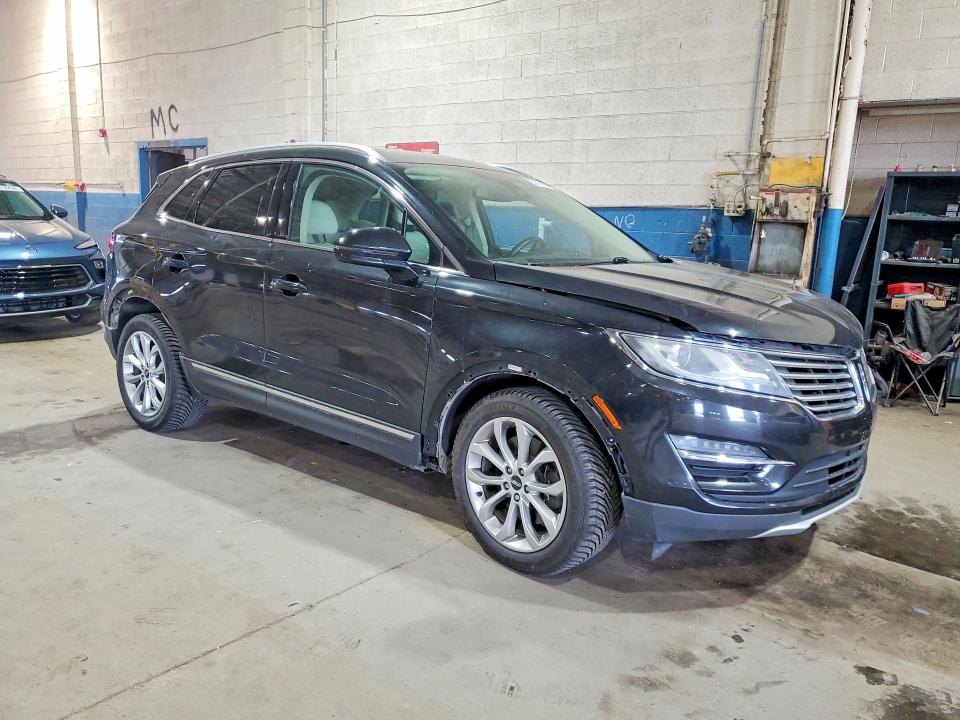 Продажа на аукционе авто 2015 Lincoln Mkc, vin: 5LMCJ2A99FUJ42263, номер лота: 52195396