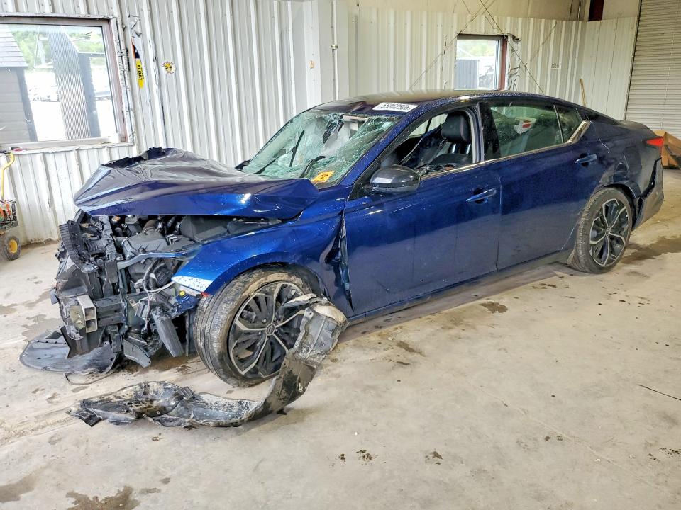 55062506 :رقم المزاد ، 1N4BL4CV0PN418947 vin ، 2023 Nissan Altima مزاد بيع