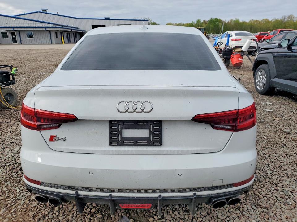 Продажа на аукционе авто 2018 Audi S4, vin: WAUB4AF42JA002869, номер лота: 53950346
