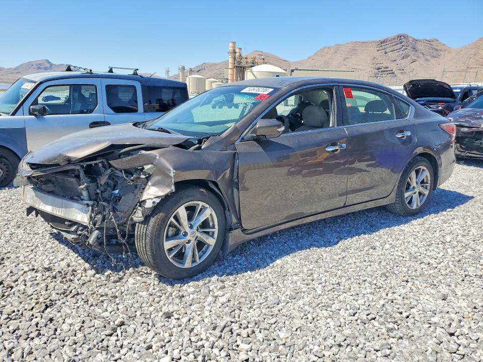 Aukcja sprzedaży 2015 Nissan Altima, vin: 1N4AL3AP5FN881997, numer aukcji: 52676236