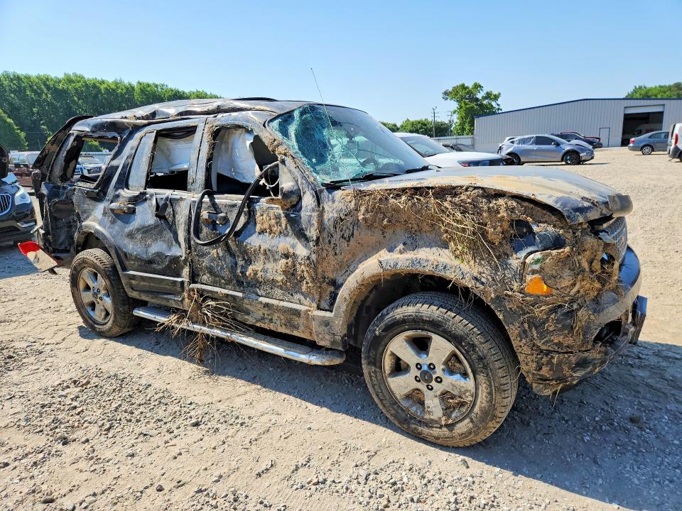 2005 Ford Explorer მანქანა იყიდება აუქციონზე, vin: 1FMDU75K35ZA46557, აუქციონის ნომერი: 53386916