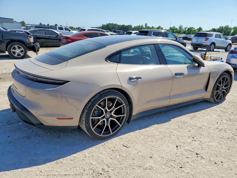52932496 :رقم المزاد ، WP0AA2Y10RSA10817 vin ، 2024 Porsche Taycan مزاد بيع