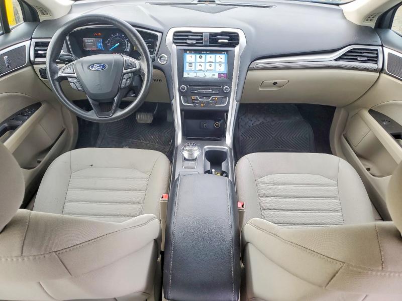 52893036 :رقم المزاد ، 3FA6P0HD5JR216141 vin ، 2018 Ford Fusion مزاد بيع