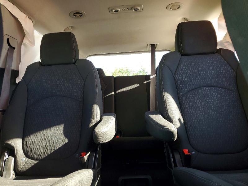 54069056 :رقم المزاد ، 1GKKVPKD7FJ165232 vin ، 2015 Gmc Acadia مزاد بيع