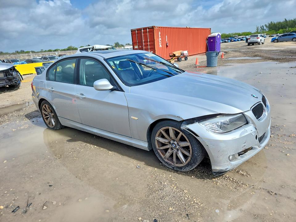 2011 Bmw 328 მანქანა იყიდება აუქციონზე, vin: WBAPH7G52BNM55548, აუქციონის ნომერი: 55052396