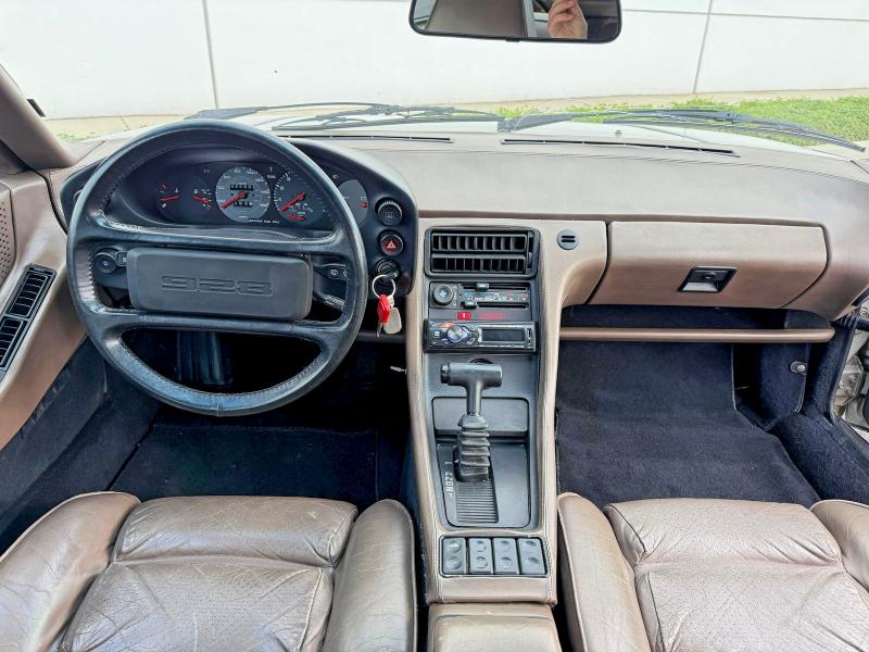 Продажа на аукционе авто 1982 Porsche 928, vin: WP0JA092XCS820309, номер лота: 52911306