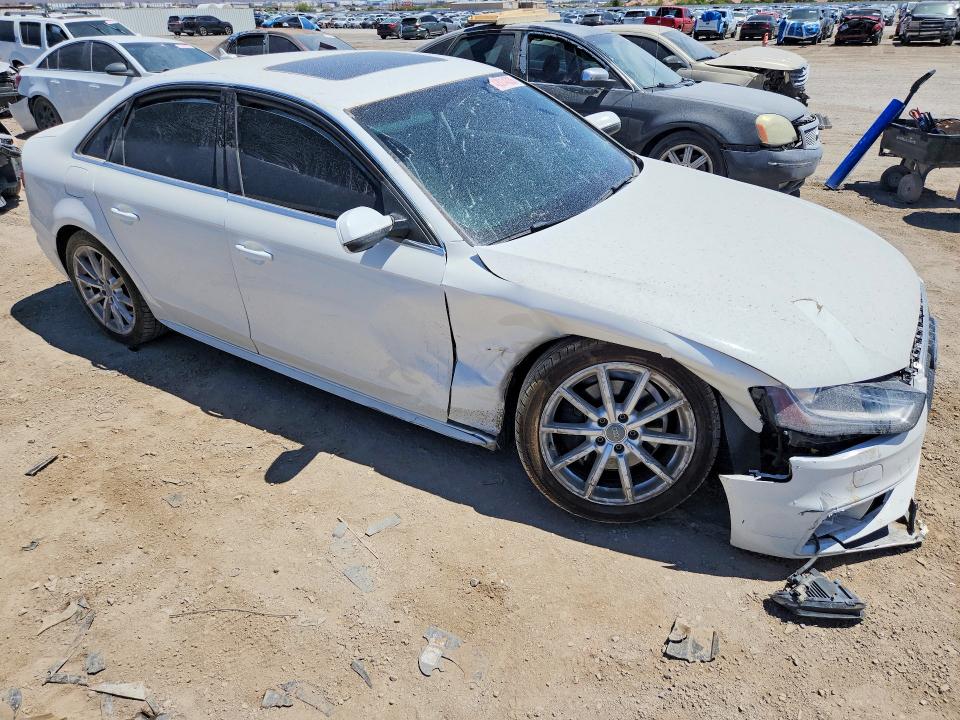 2015 Audi A4 მანქანა იყიდება აუქციონზე, vin: WAUEFAFL4FN013385, აუქციონის ნომერი: 42014336