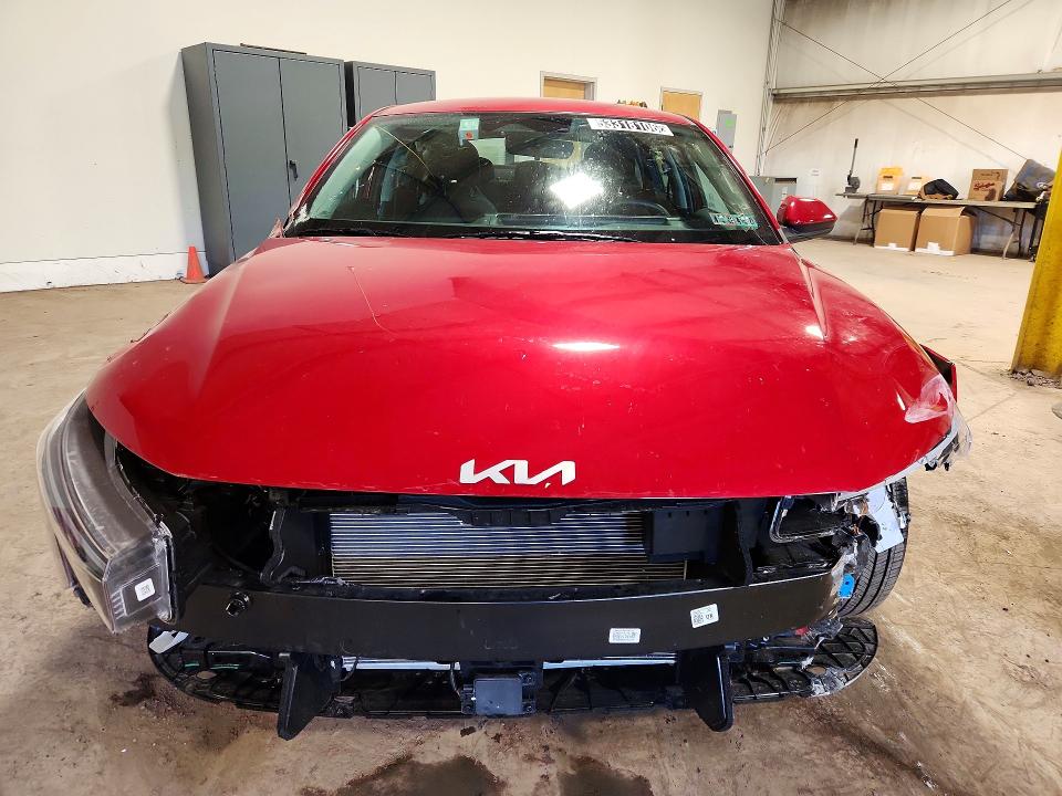 2026 Kia K4 მანქანა იყიდება აუქციონზე, vin: 3KPFT4DE8TE301027, აუქციონის ნომერი: 53318106