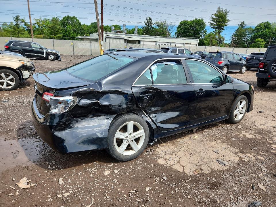 2012 Toyota Camry მანქანა იყიდება აუქციონზე, vin: 4T1BF1FKXCU126428, აუქციონის ნომერი: 54307316