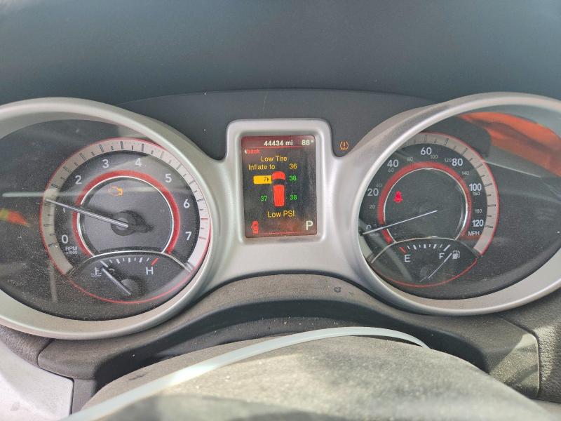 47665476 :رقم المزاد ، 3C4PDCBG1JT428971 vin ، 2018 Dodge Journey مزاد بيع