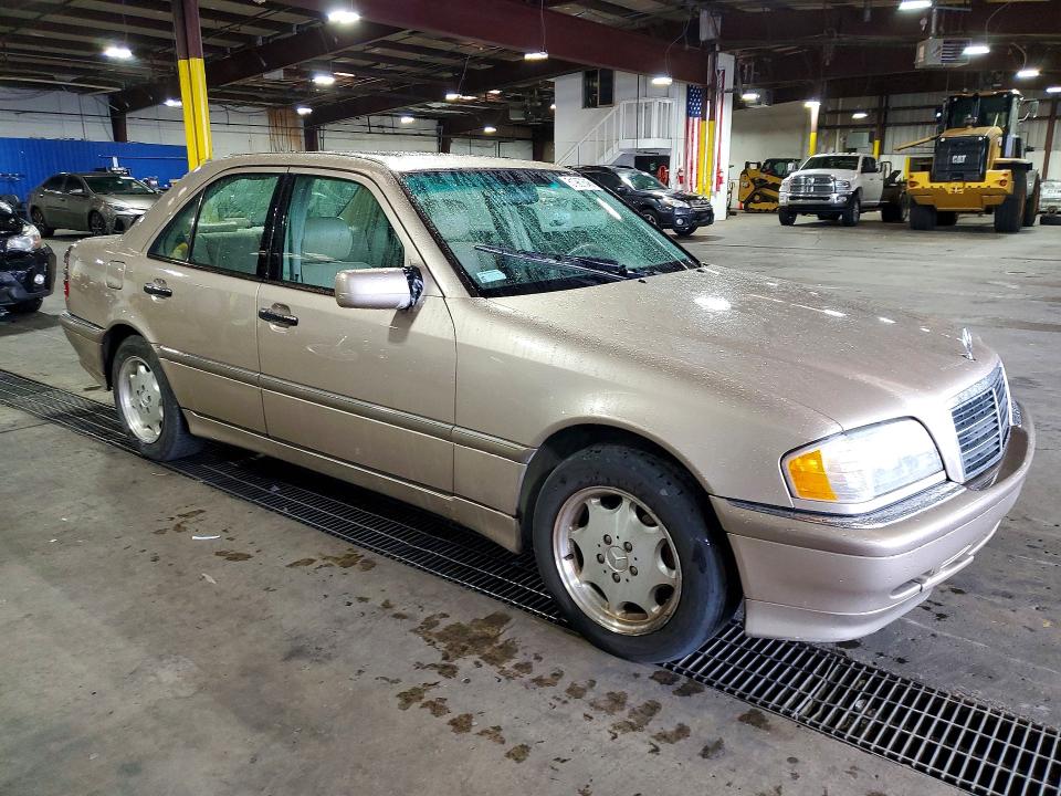 Aukcja sprzedaży 2000 Mercedes-benz C, vin: WDBHA24G0YA834468, numer aukcji: 51967646