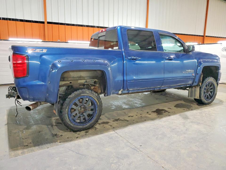 Продажа на аукционе авто 2017 Chevrolet Silverado, vin: 3GCUKREC3HG310038, номер лота: 53646146