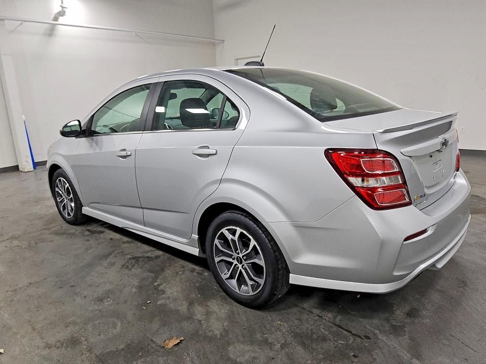 52414776 :رقم المزاد ، 1G1JD5SB2K4145811 vin ، 2019 Chevrolet Sonic مزاد بيع