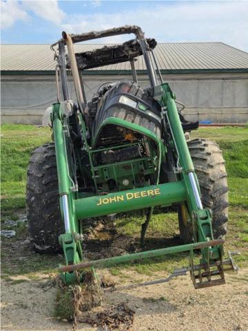 2012 John Deere Tractor მანქანა იყიდება აუქციონზე, vin: PO6115DCCH022911, აუქციონის ნომერი: 53095126