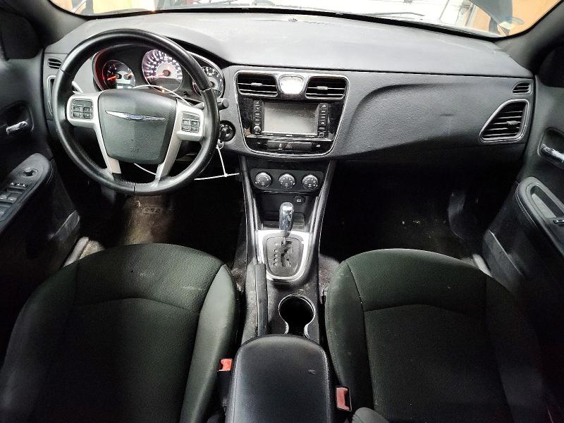 2011 Chrysler 200 მანქანა იყიდება აუქციონზე, vin: 1C3BC1FB4BN602327, აუქციონის ნომერი: 54582026