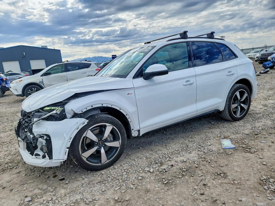Auction sale of the 2022 Audi Q5, vin: WA1EAAFYXN2057379, lot number: 52226726