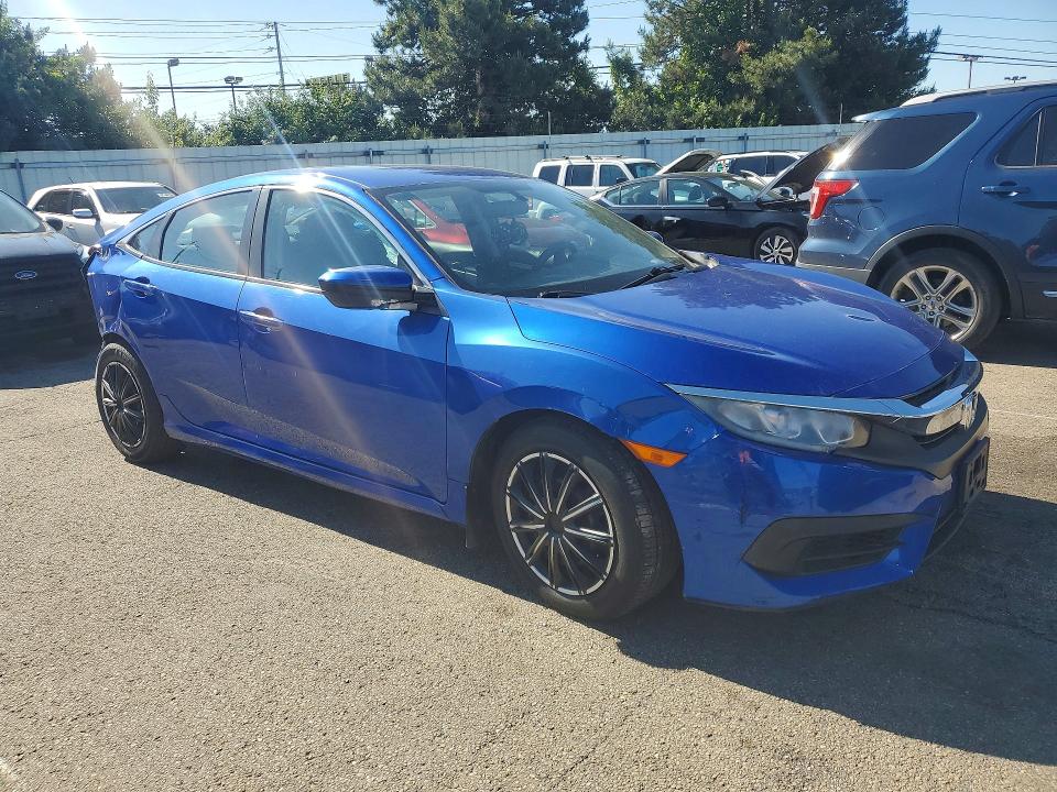 52999146 :رقم المزاد ، 19XFC2F51HE019675 vin ، 2017 Honda Civic مزاد بيع