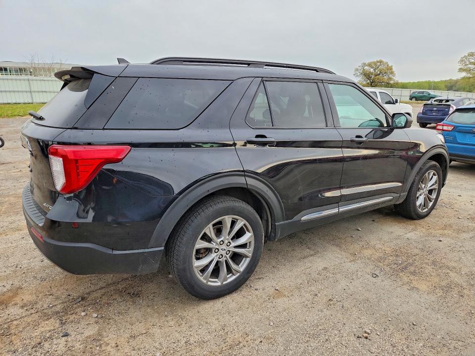 Продажа на аукционе авто 2022 Ford Explorer, vin: 1FMSK8DH1NGC35048, номер лота: 53250846