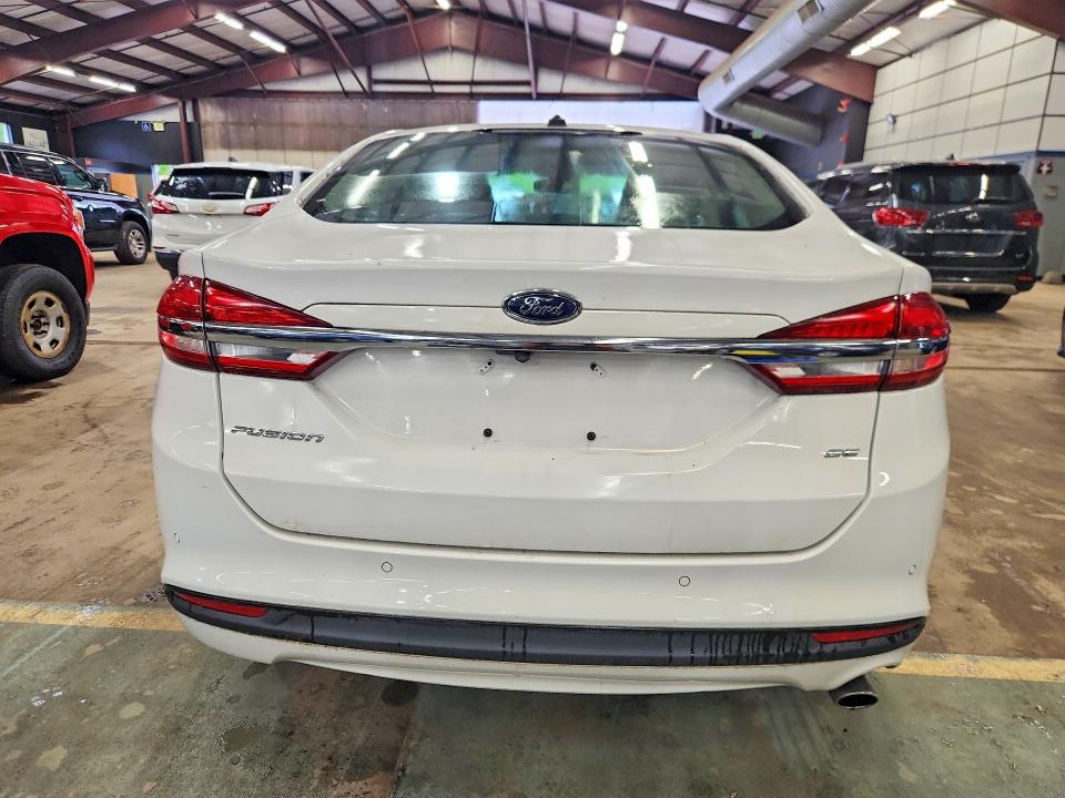 53752266 :رقم المزاد ، 3FA6P0H75JR117300 vin ، 2018 Ford Fusion مزاد بيع