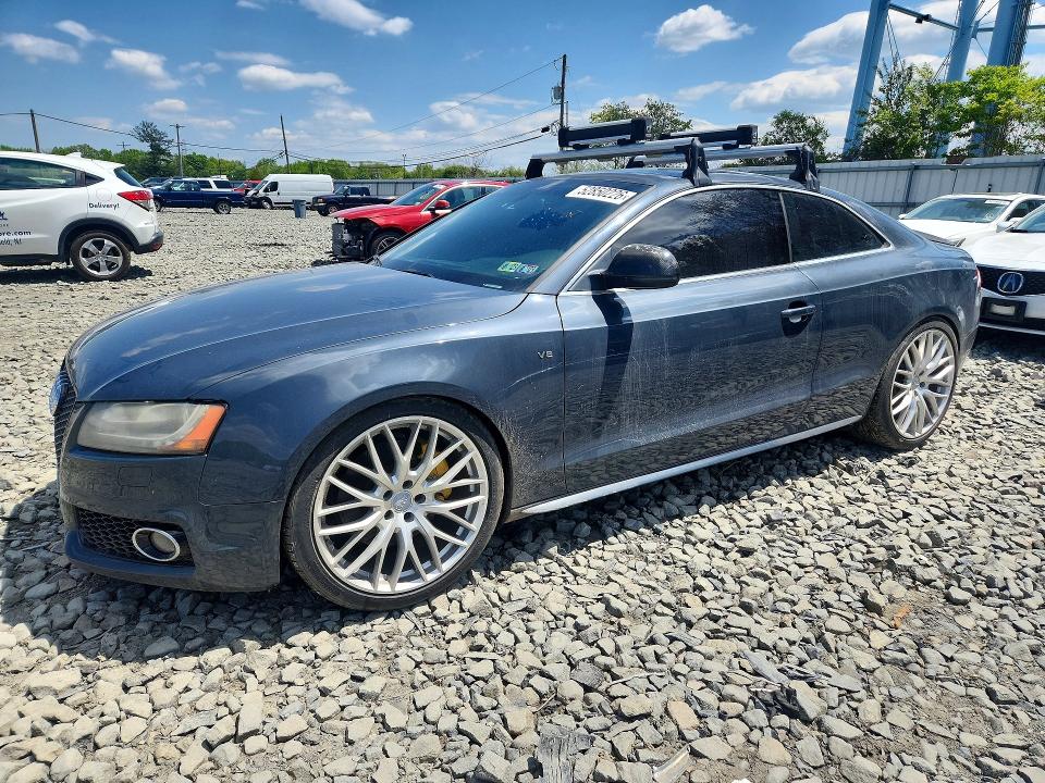 52850226 :رقم المزاد ، WAURV78T49A001334 vin ، 2009 Audi S5 مزاد بيع