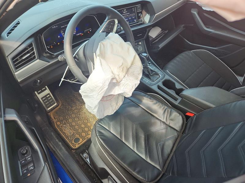 Продажа на аукционе авто 2024 Volkswagen Jetta, vin: 3VWBM7BU2RM088997, номер лота: 53417966
