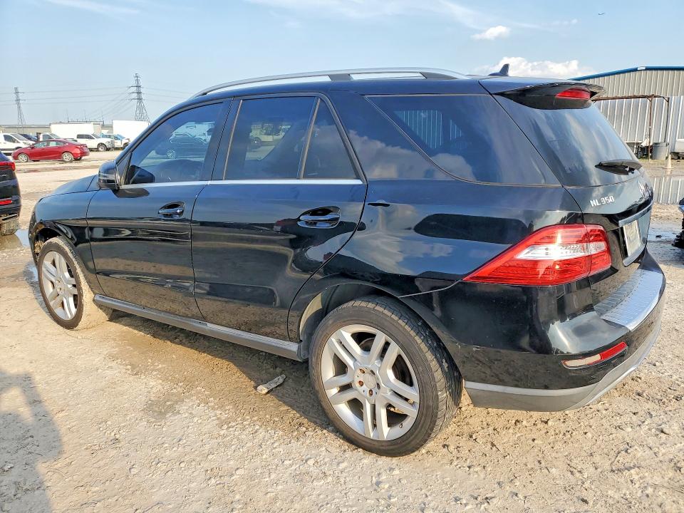 55496046 :رقم المزاد ، 4JGDA5JB3FA481193 vin ، 2015 Mercedes-benz Ml مزاد بيع