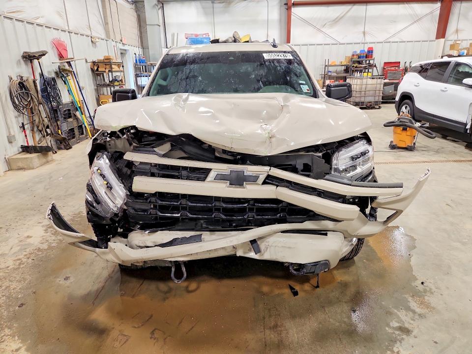 Продаж на аукціоні авто 2026 Chevrolet Silverado, vin: 3GCUKEED6TG242411, номер лоту: 55522976