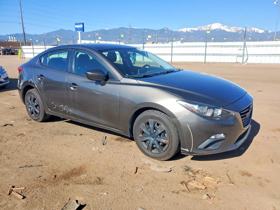 53060386 :رقم المزاد ، 3MZBM1T75GM320690 vin ، 2016 Mazda 3 مزاد بيع
