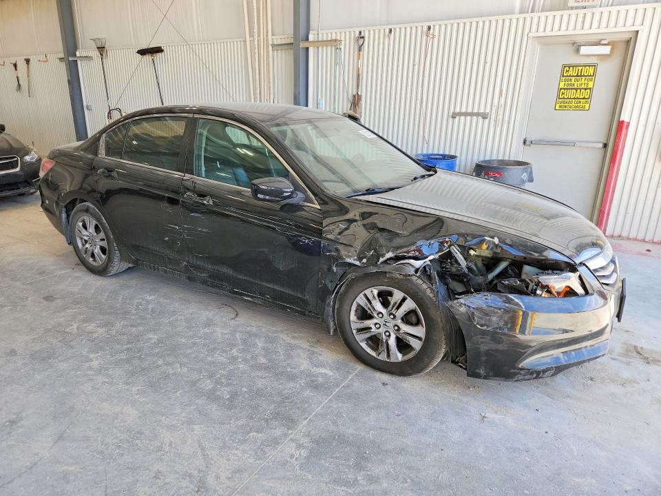 2011 Honda Accord მანქანა იყიდება აუქციონზე, vin: 1HGCP2F60BA138877, აუქციონის ნომერი: 52307306