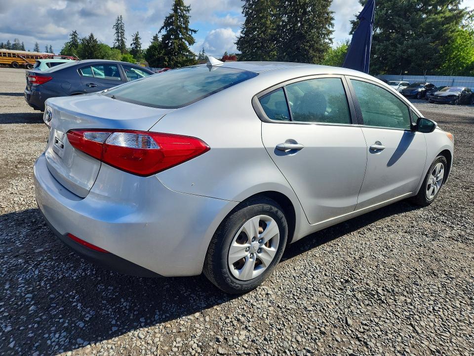53551826 :رقم المزاد ، KNAFK4A60G5506890 vin ، 2016 Kia Forte مزاد بيع