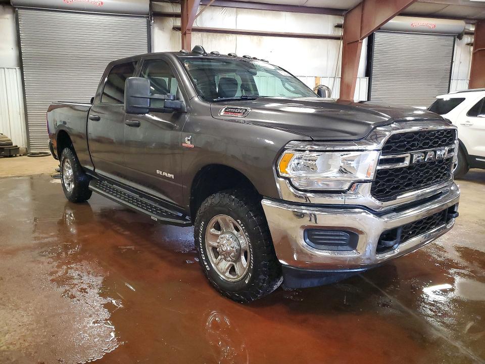 53002966 :رقم المزاد ، 3C6UR5CL5LG102007 vin ، 2020 Ram 2500 مزاد بيع