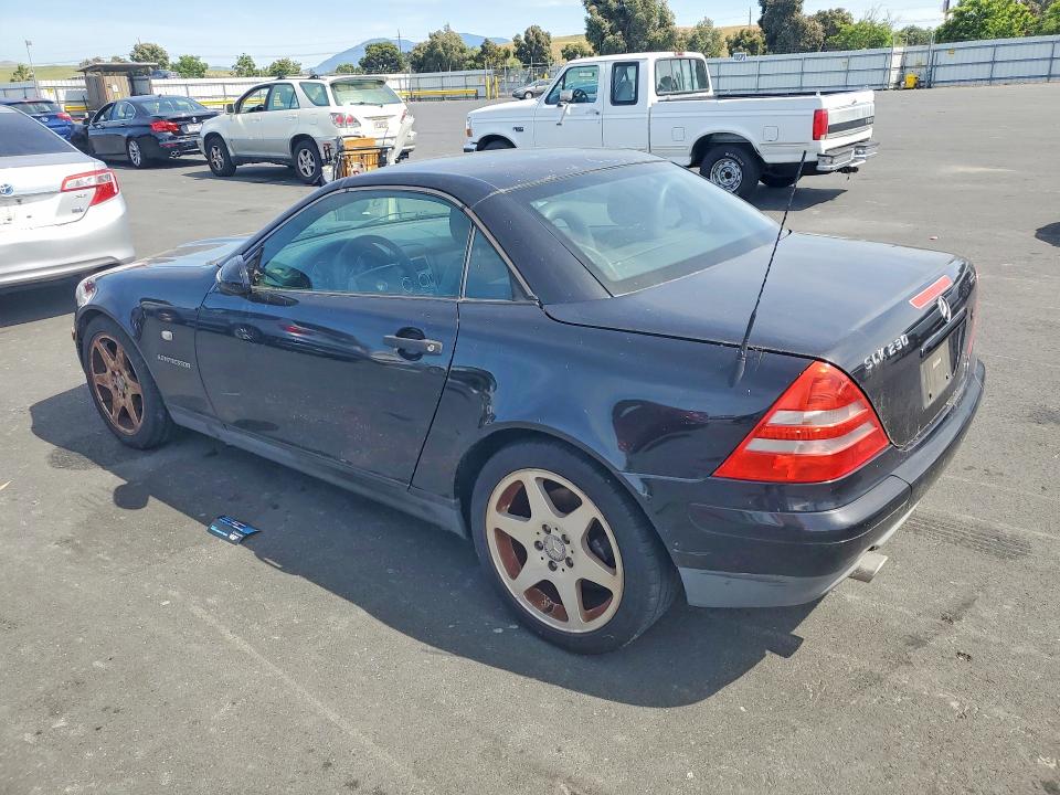 Aukcja sprzedaży 2000 Mercedes-benz Slk, vin: WDBKK47F8YF168870, numer aukcji: 52963516