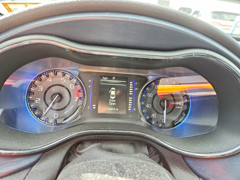 Продажа на аукционе авто 2015 Chrysler 200, vin: 1C3CCCBB7FN613138, номер лота: 55160806
