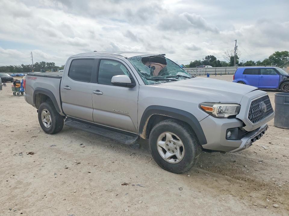 2018 Toyota Tacoma მანქანა იყიდება აუქციონზე, vin: 5TFCZ5AN8JX145113, აუქციონის ნომერი: 54599726