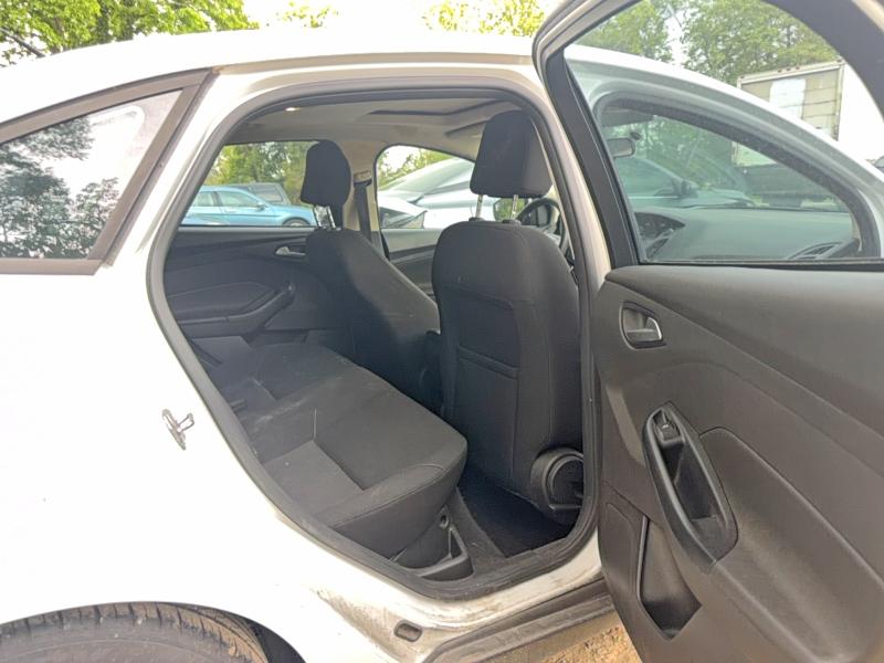 Продаж на аукціоні авто 2016 Ford Focus, vin: 1FADP3F25GL264210, номер лоту: 52431056