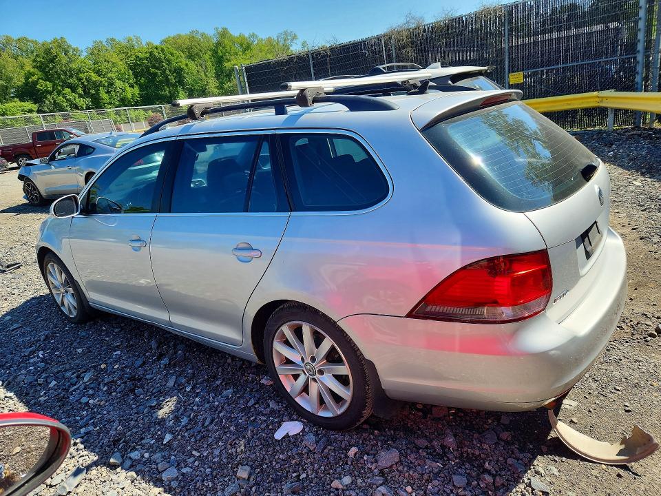 53765736 :رقم المزاد ، 3VWPZ7AJ3BM638387 vin ، 2011 Volkswagen Jetta مزاد بيع