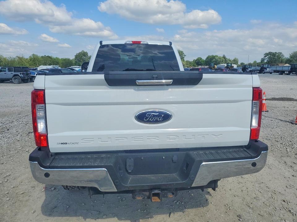 52888776 :رقم المزاد ، 1FT7W2BT7KEF67232 vin ، 2019 Ford F250 مزاد بيع