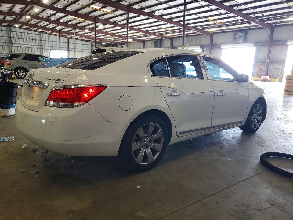 52801856 :رقم المزاد ، 1G4GC5GD2BF114475 vin ، 2011 Buick Lacrosse مزاد بيع