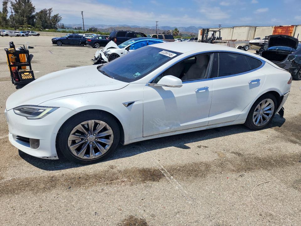 Продаж на аукціоні авто 2016 Tesla Model S, vin: 5YJSA1E16GF170582, номер лоту: 53366146