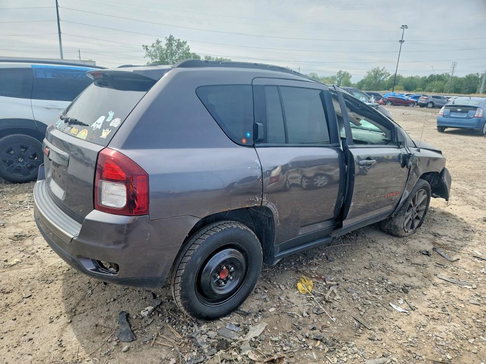 2016 Jeep Compass მანქანა იყიდება აუქციონზე, vin: 1C4NJCBB0GD677975, აუქციონის ნომერი: 54656896