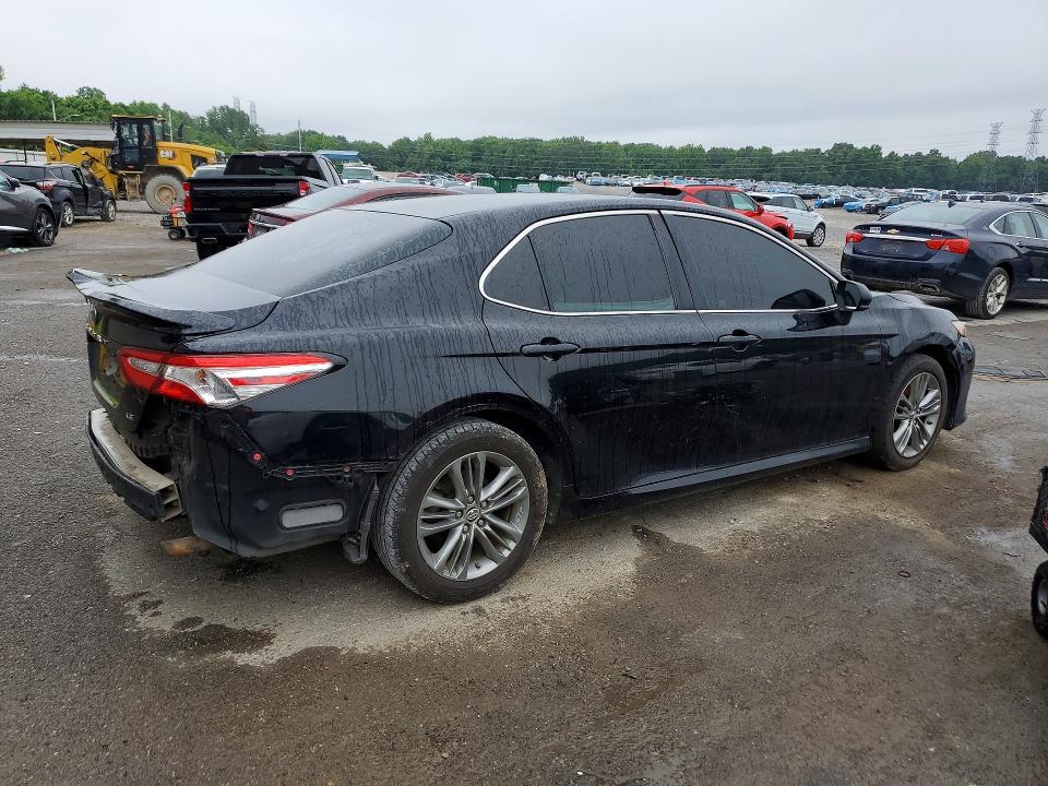 Aukcja sprzedaży 2018 Toyota Camry, vin: 4T1B11HK8JU577785, numer aukcji: 55177956