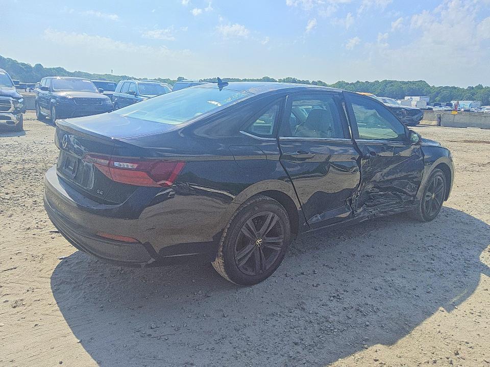 54002396 :رقم المزاد ، 3VW7M7BU4PM051081 vin ، 2023 Volkswagen Jetta مزاد بيع