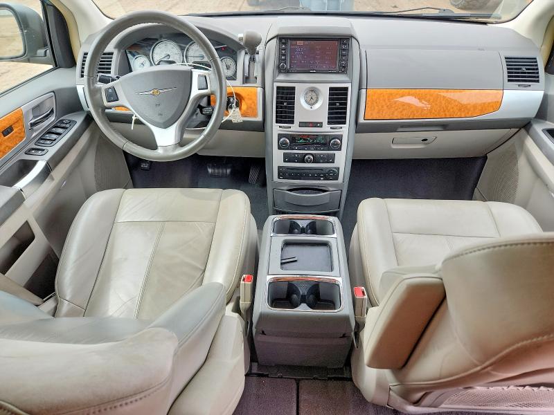 Aukcja sprzedaży 2009 Chrysler Town & Country, vin: 2A8HR64X19R592846, numer aukcji: 52879126