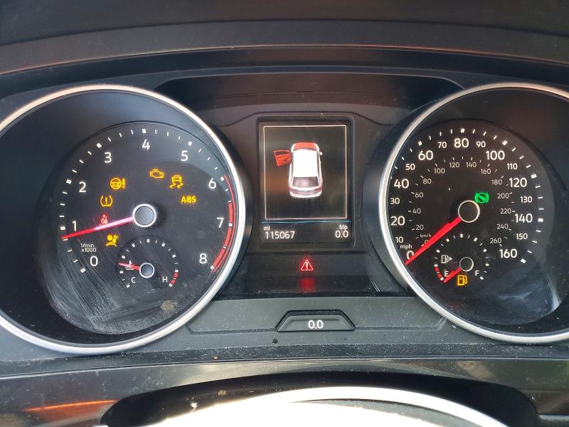 52385896 :رقم المزاد ، 3VV3B7AX9JM210298 vin ، 2018 Volkswagen Tiguan مزاد بيع